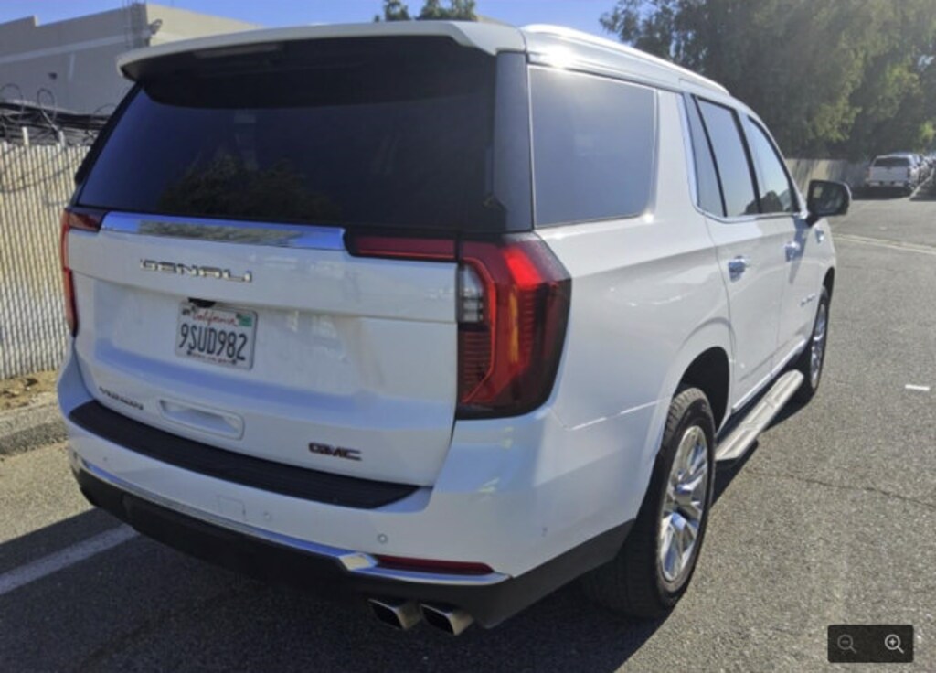 Used 2025 GMC Yukon Denali SUV