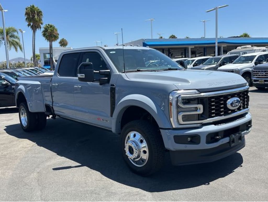 New 2026 Ford F-450SD Platinum Truck