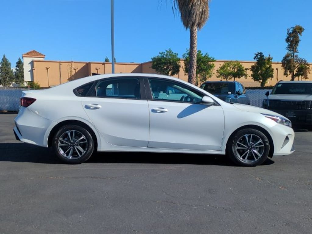Certified 2023 Kia Forte LXS Sedan