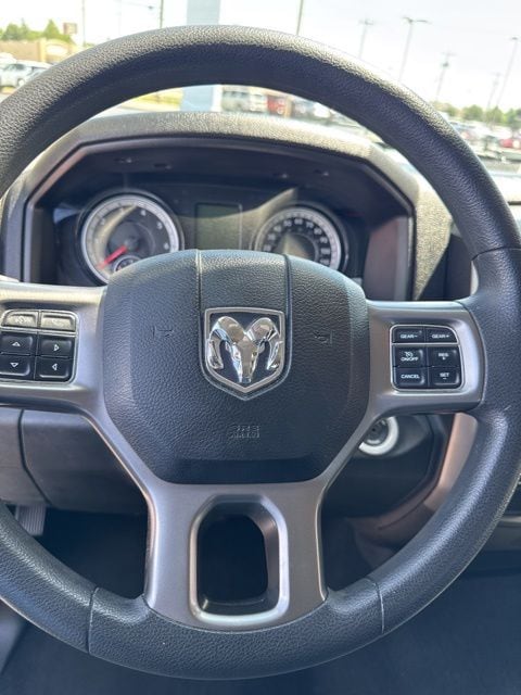 2024 RAM Ram 1500 Classic SLT - Photo 9