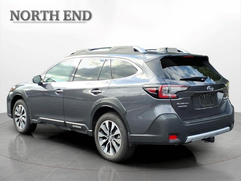 Used 2025 Subaru Outback Touring AWD