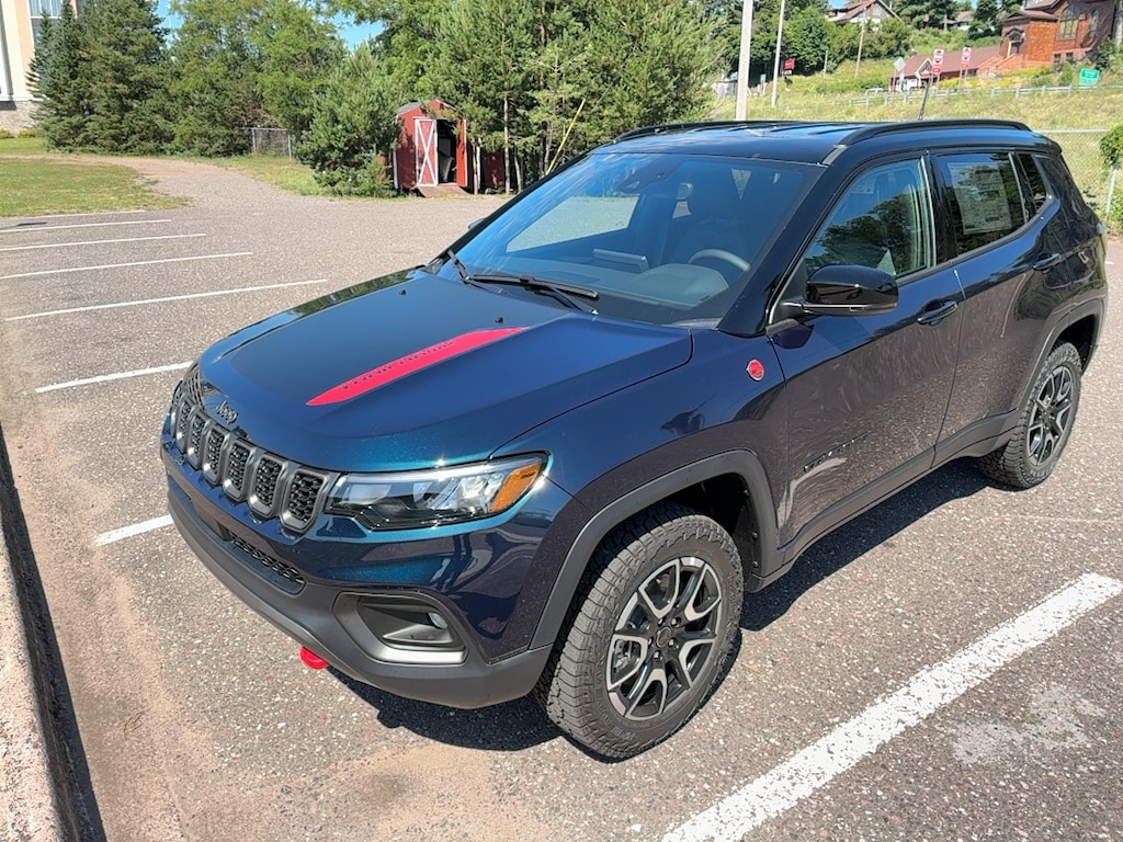 New 2026 Jeep Compass Trailhawk 4X4