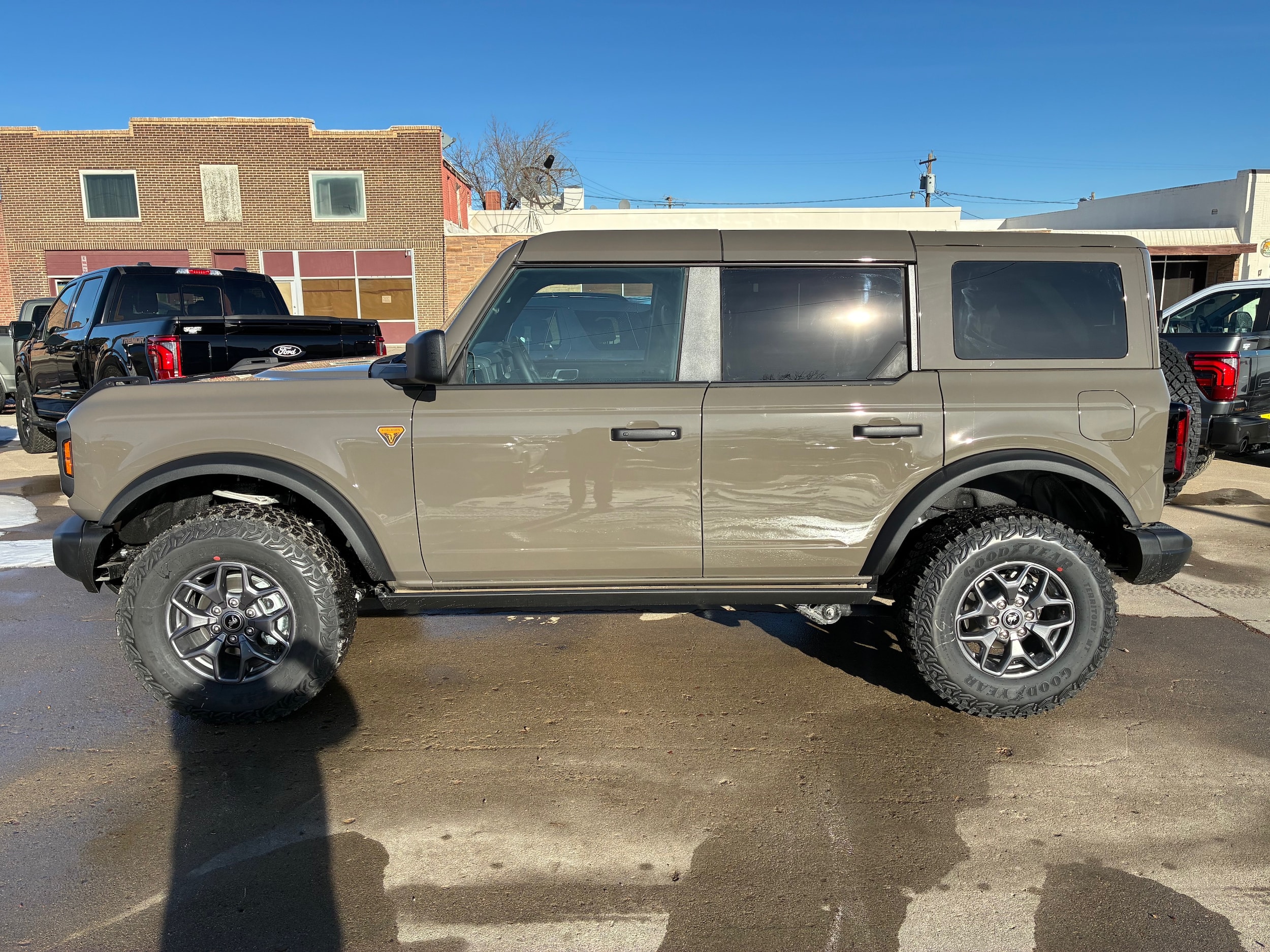 2025 Ford Bronco 4-Door Badlands