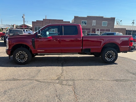 2026 Ford Super Duty F-350&reg; Platinum&reg; TRUCK