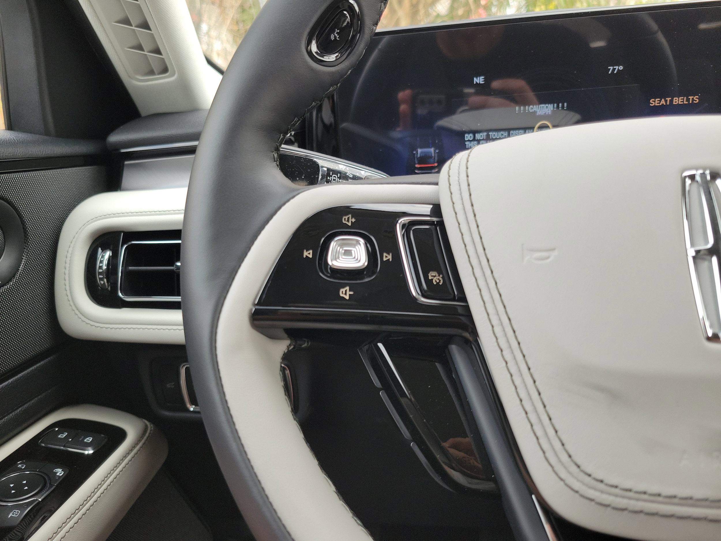 2026 Lincoln Aviator Premiere - Photo 23