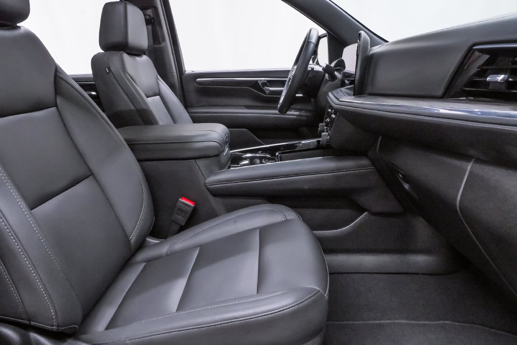 2025 Chevrolet Tahoe Z71 - Photo 15