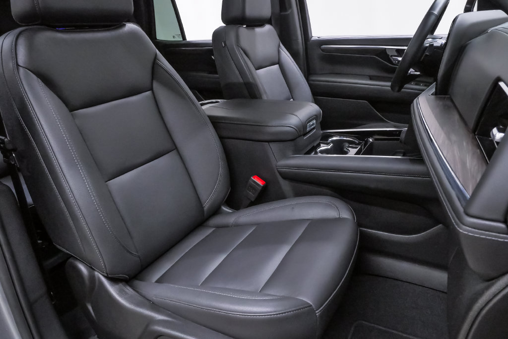 2025 Chevrolet Tahoe Z71 - Photo 16