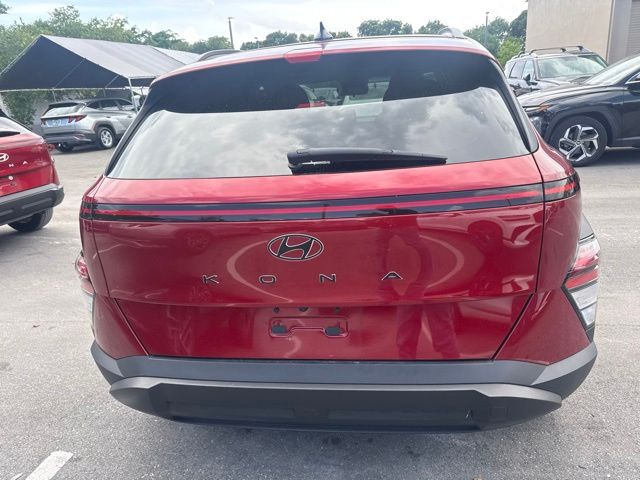 2024 Hyundai Kona SEL - Photo 7