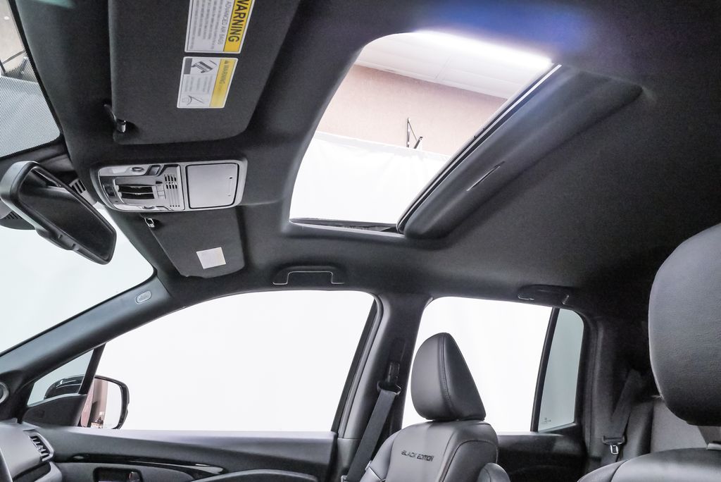 2019 Honda Ridgeline Black Edition - Photo 10