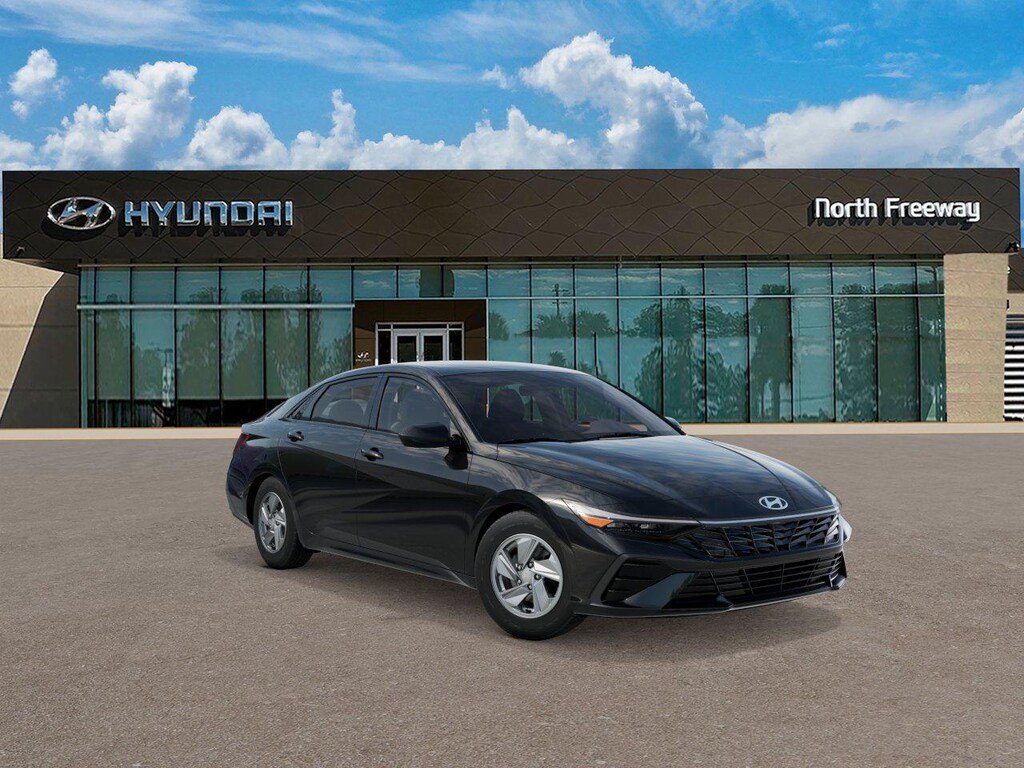 New 2026 Hyundai Elantra SE Sedan