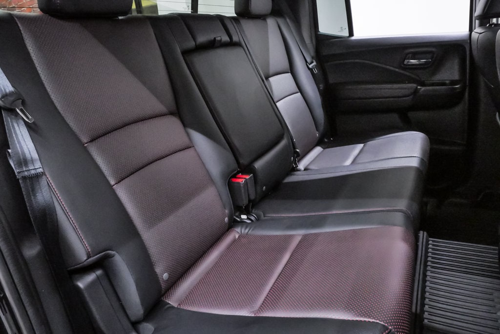 2019 Honda Ridgeline Black Edition - Photo 12