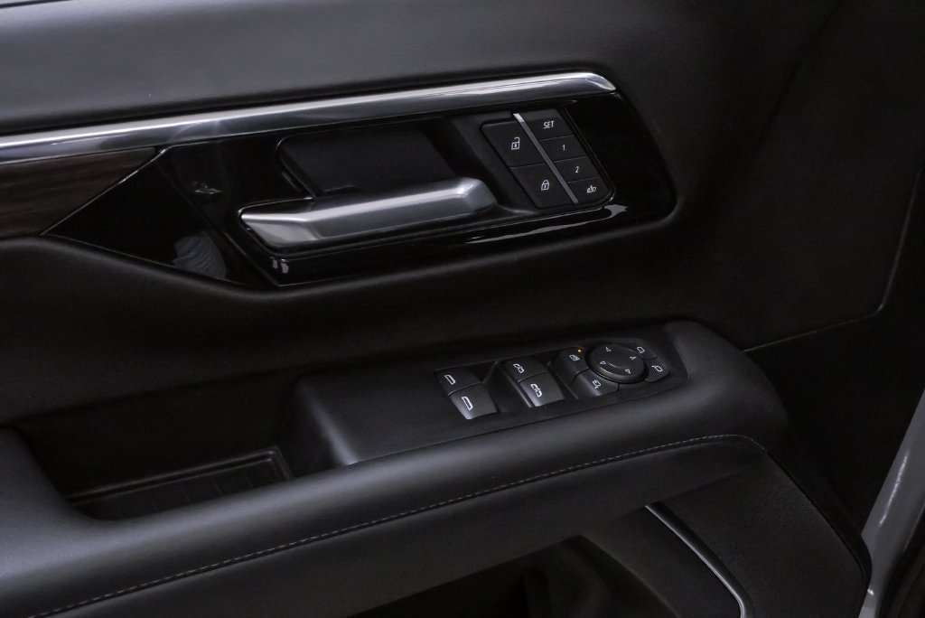 2025 Chevrolet Tahoe Z71 - Photo 27