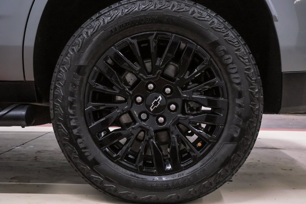 2025 Chevrolet Tahoe Z71 - Photo 37
