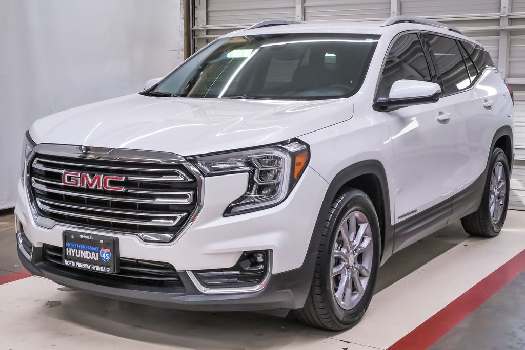 2023 GMC Terrain SLT - Photo 1