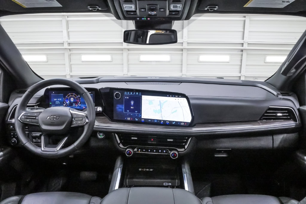 2025 Chevrolet Tahoe Z71 - Photo 17