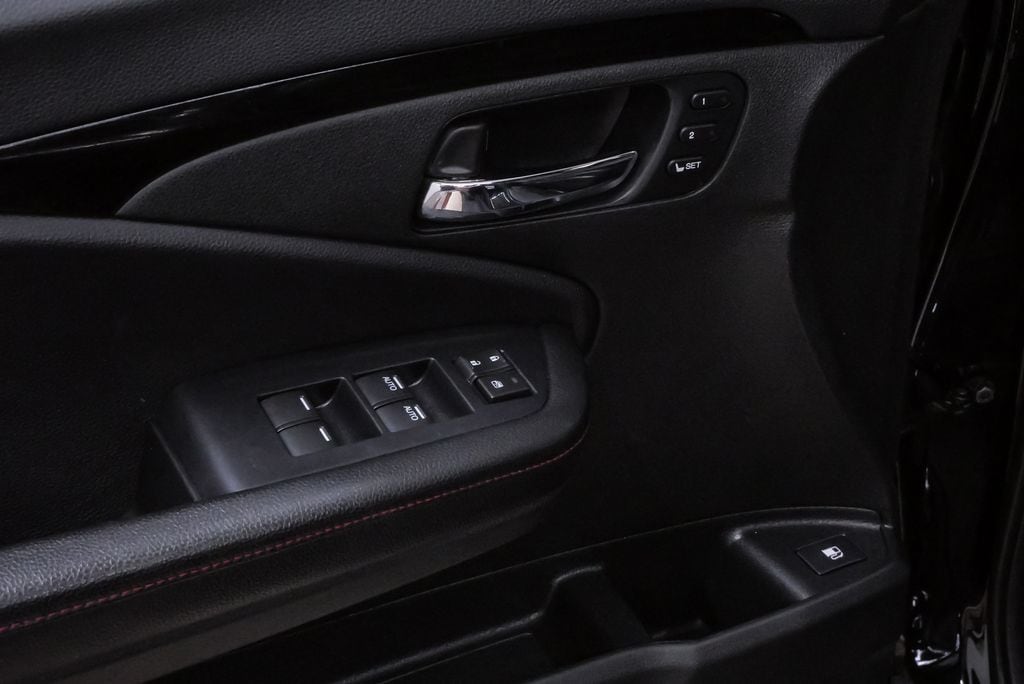 2019 Honda Ridgeline Black Edition - Photo 26
