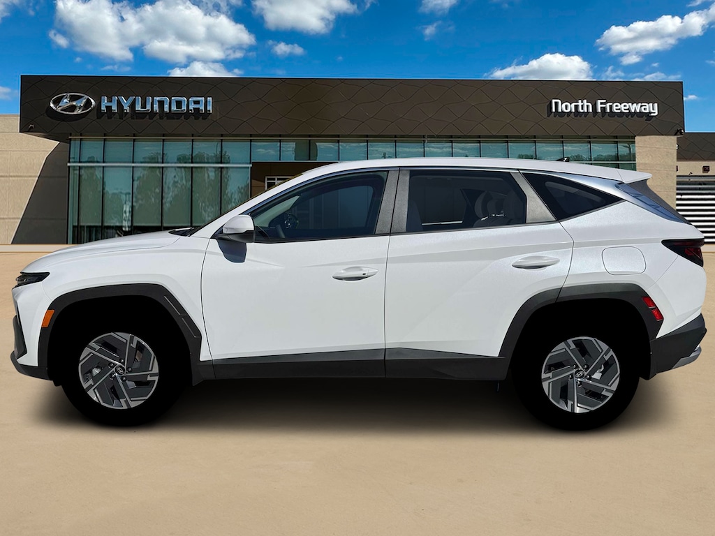 New 2026 Hyundai Tucson Hybrid Blue SUV