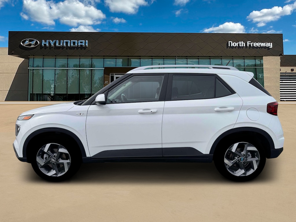 New 2026 Hyundai Venue SEL SUV