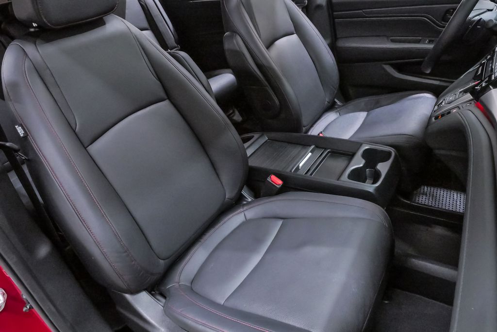 2024 Honda Odyssey SPORT - Photo 16