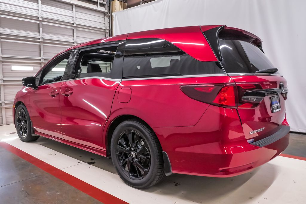 2024 Honda Odyssey SPORT - Photo 8