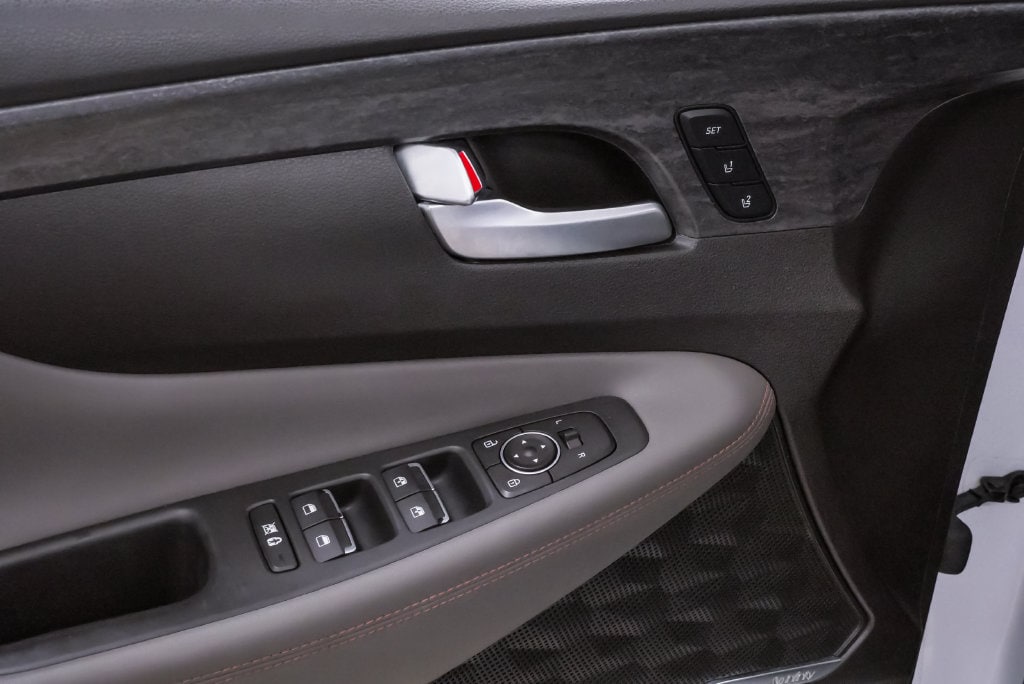 2019 Hyundai Santa Fe Ultimate - Photo 24