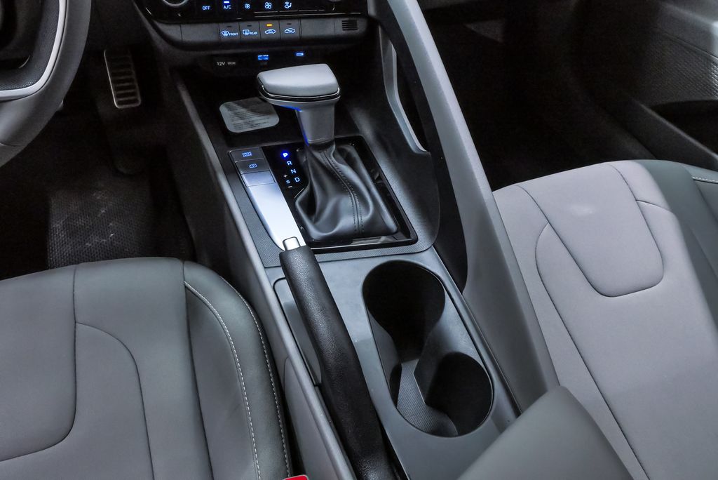 2026 Hyundai Elantra SEL Sport - Photo 18