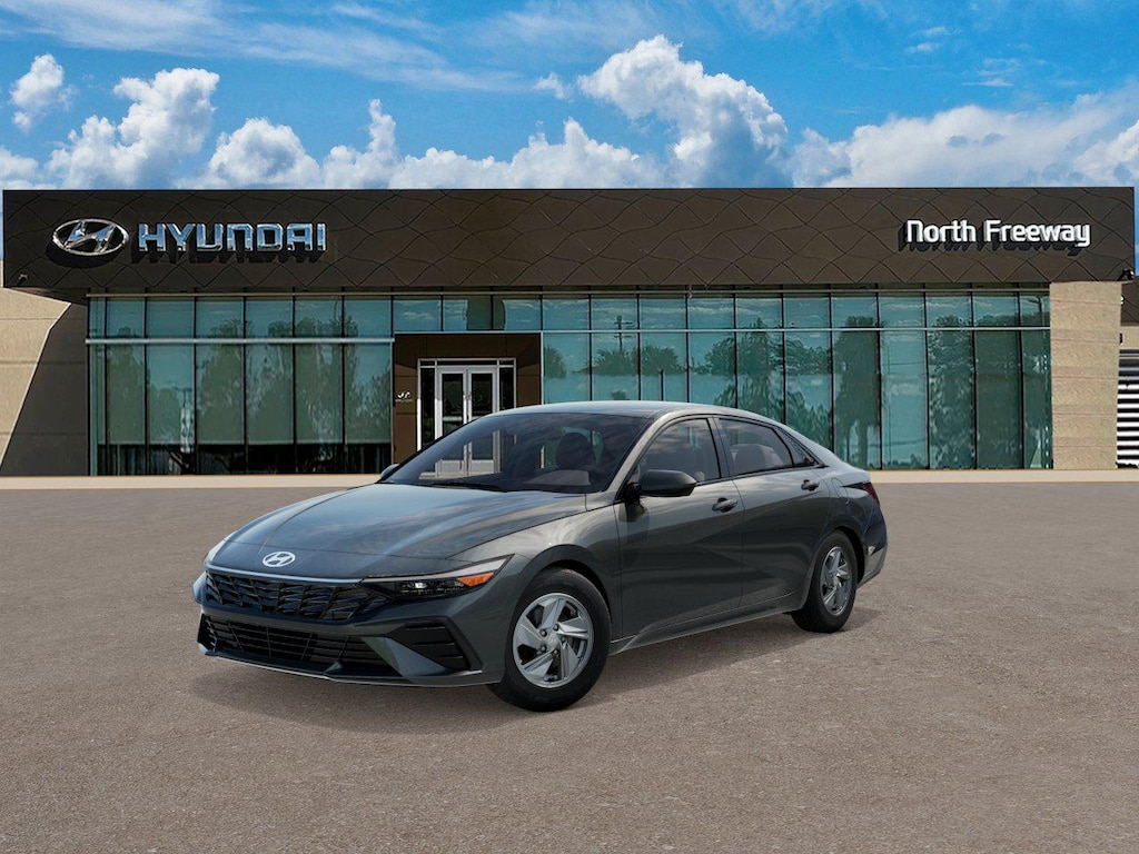 New 2026 Hyundai Elantra SE Sedan