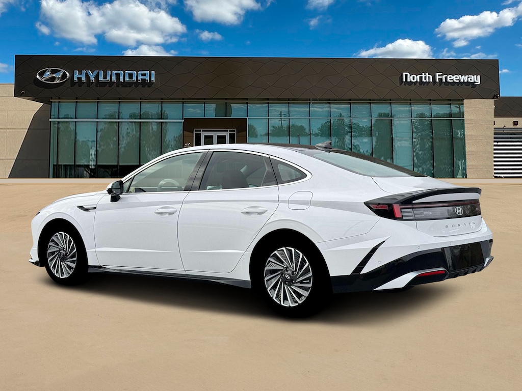New 2026 Hyundai Sonata Hybrid Limited Sedan