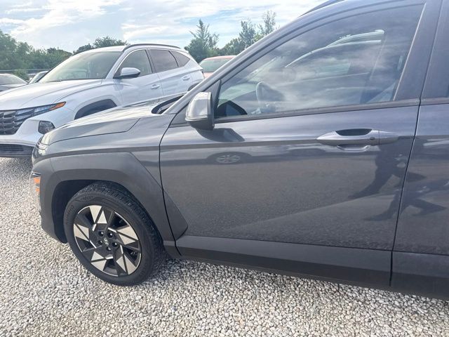 2024 Hyundai Kona SEL - Photo 10