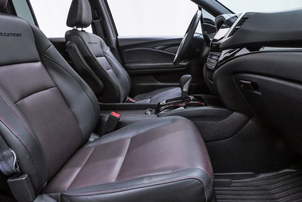 2019 Honda Ridgeline Black Edition - Photo 14