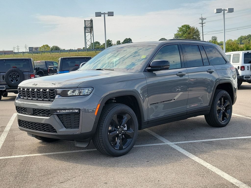 New 2027 Jeep Grand Cherokee Limited 4x4 Sport Utility