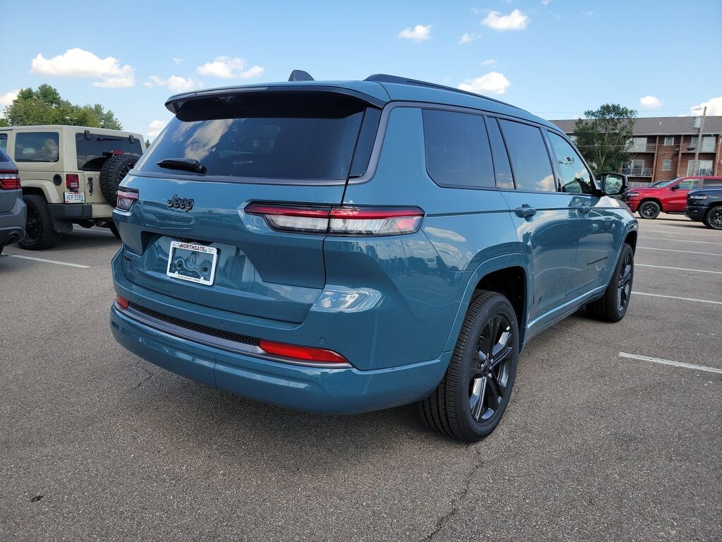 New 2027 Jeep Grand Cherokee L Limited Reserve 4x4 Sport Utility