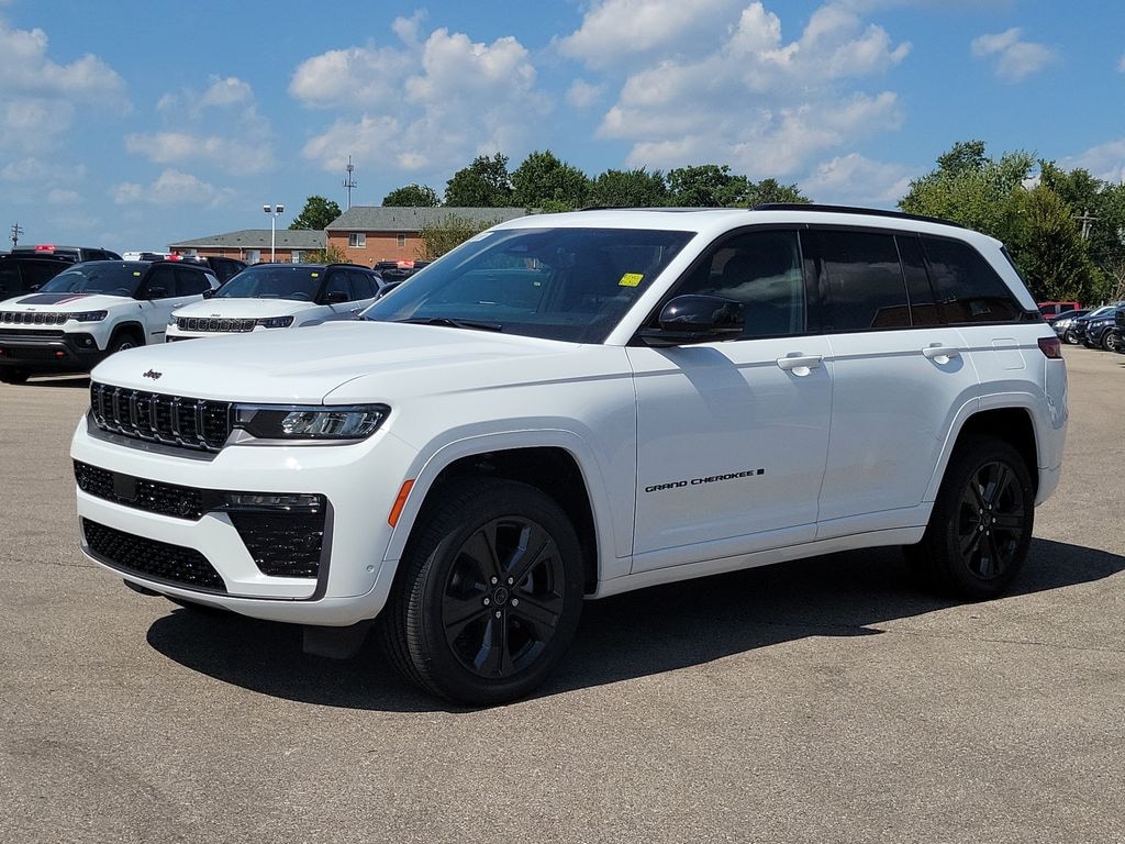 New 2027 Jeep Grand Cherokee Limited Reserve 4x4 Sport Utility