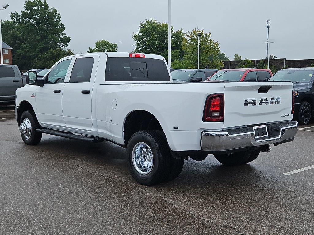 New 2027 Ram 3500 Tradesman 4x4 Crew Cab 8' Box Pickup