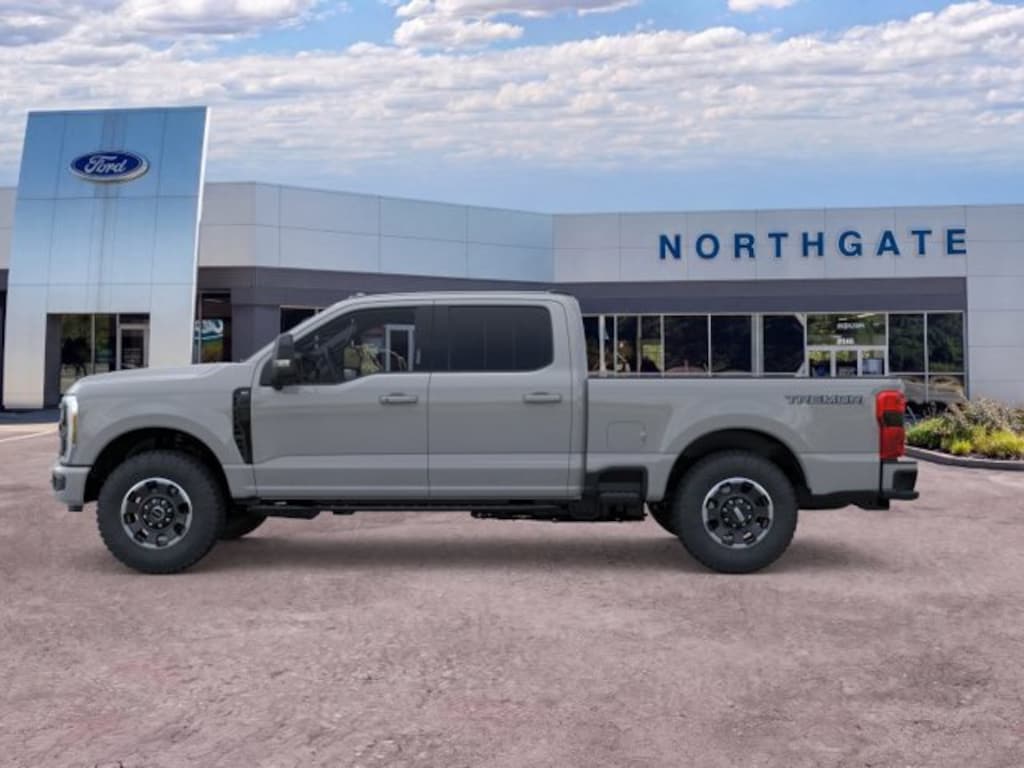 New 2026 Ford F-350SD XLT Truck Crew Cab