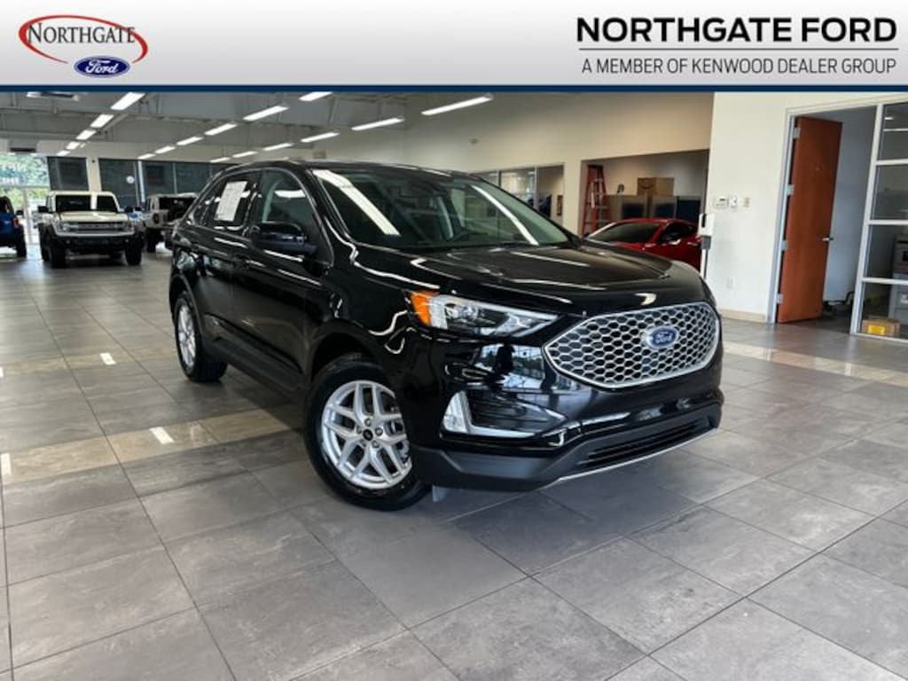 Used 2024 Ford Edge SEL SUV