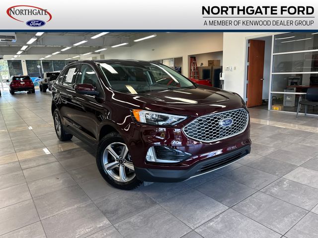 2024 Ford Edge SUV 