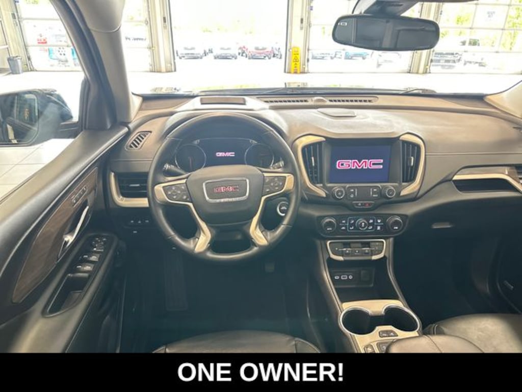 Used 2024 GMC Terrain Denali SUV