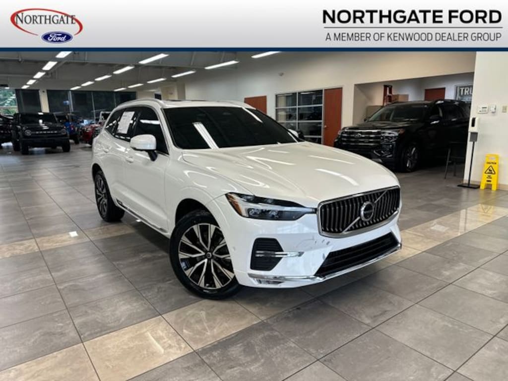 Used 2023 Volvo XC60 B5 Plus Bright Theme SUV