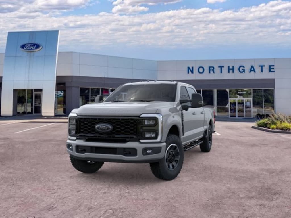 New 2026 Ford F-350SD XLT Truck Crew Cab