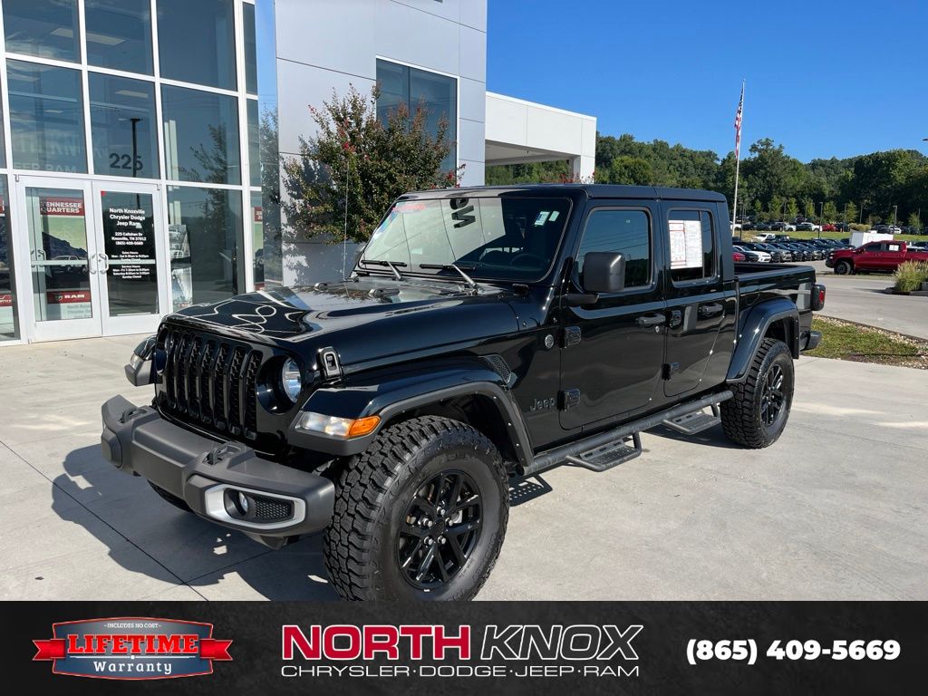 2023 Jeep Gladiator