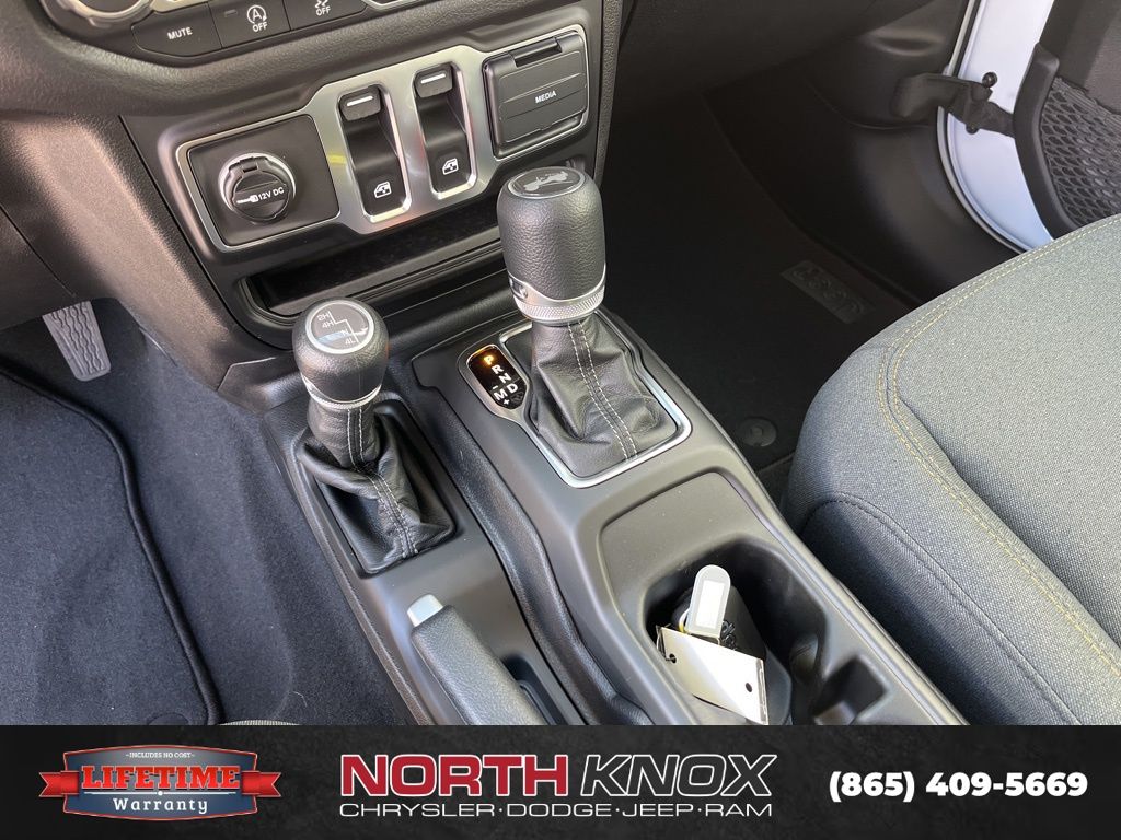 2026 Jeep Wrangler 2-Door Sport - Photo 12