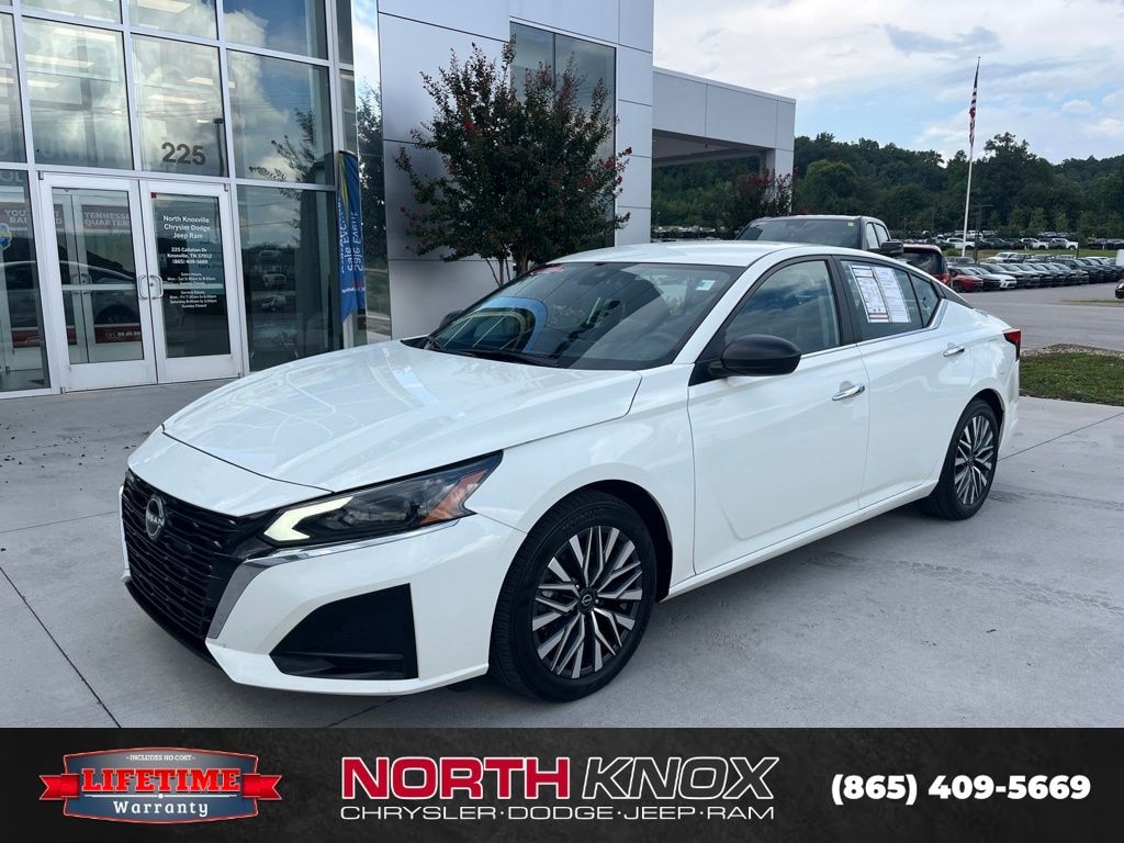 Used 2025 Nissan Altima 2.5 SV Sedan