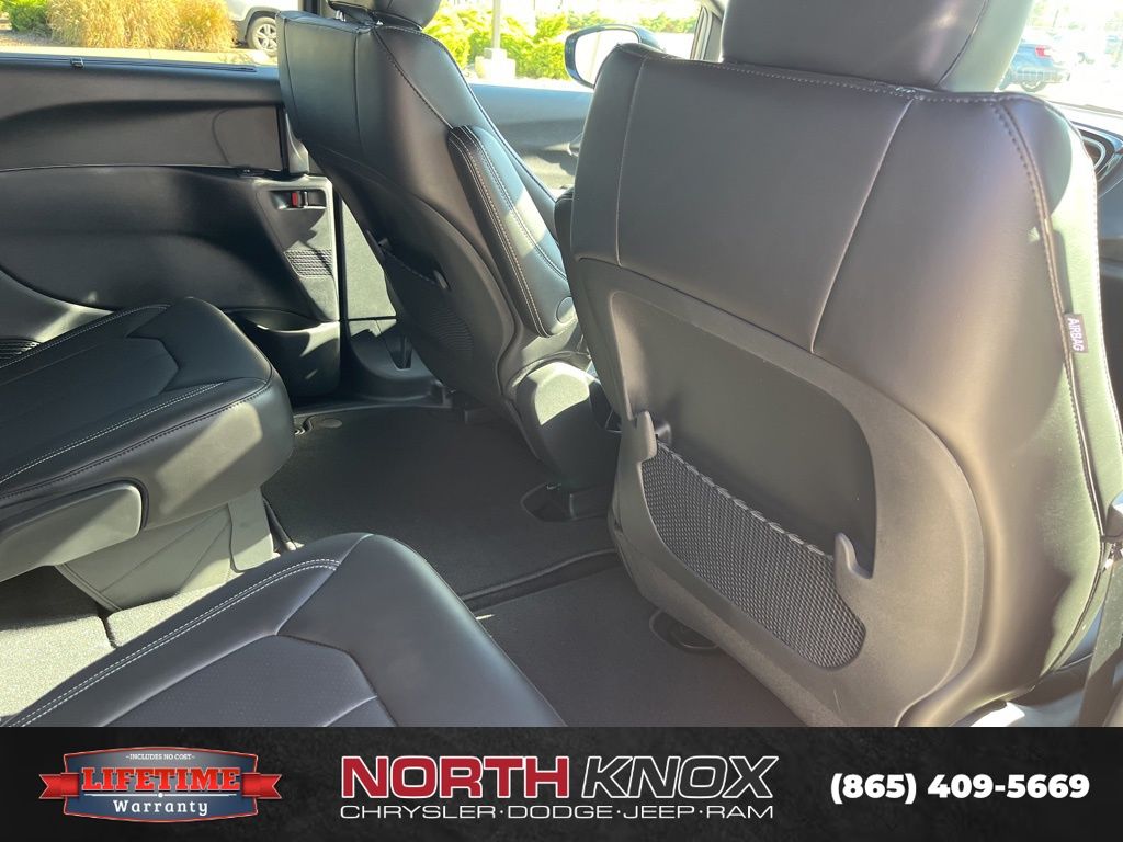 2026 Chrysler Voyager LX - Photo 27