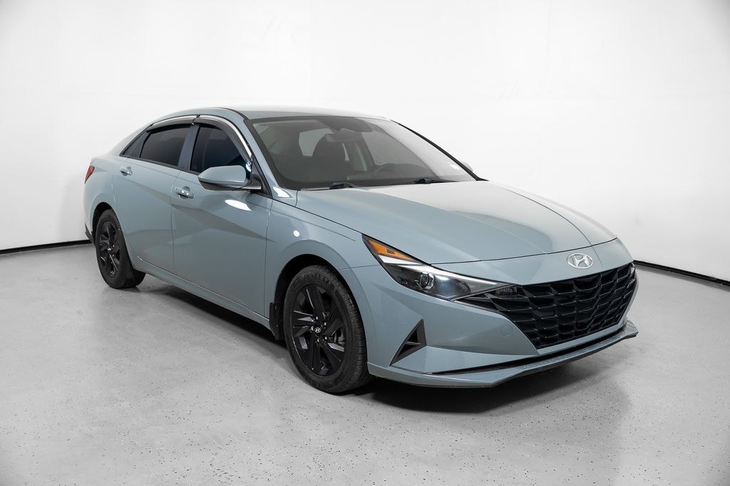 Used 2021 Hyundai Elantra Hybrid Blue Sedan