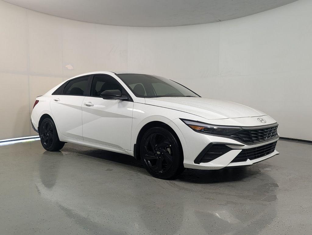 New 2026 Hyundai Elantra Hybrid SEL Sport Sedan