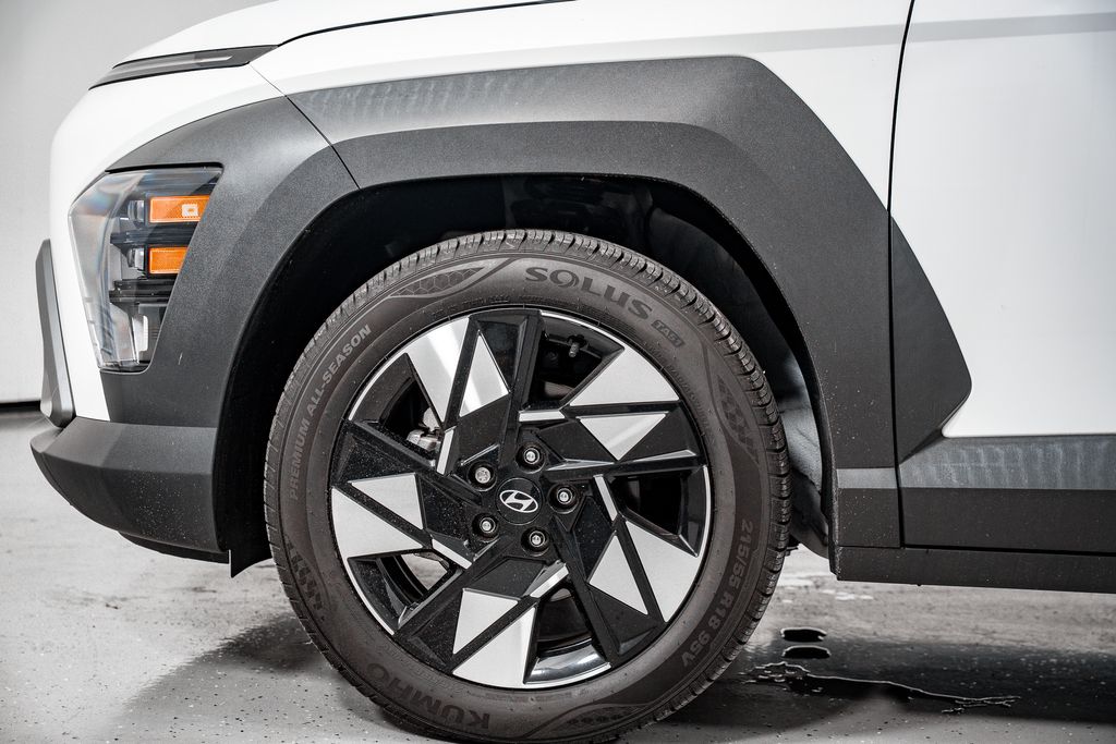 2025 Hyundai Kona SEL Convenience - Photo 11