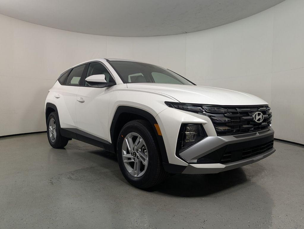 New 2026 Hyundai Tucson SE FWD SUV