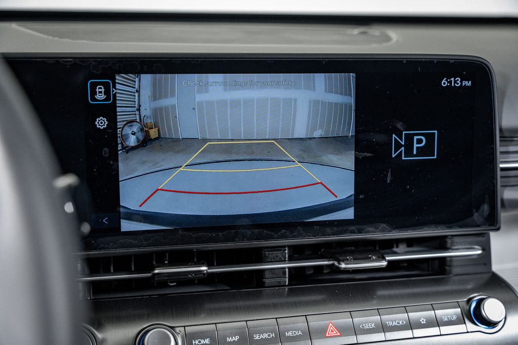 2025 Hyundai Kona SEL Convenience - Photo 28