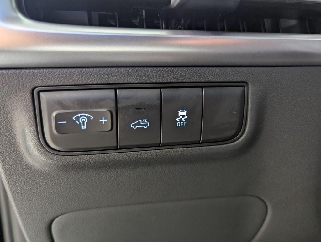 2026 Hyundai Santa Cruz SEL - Photo 13